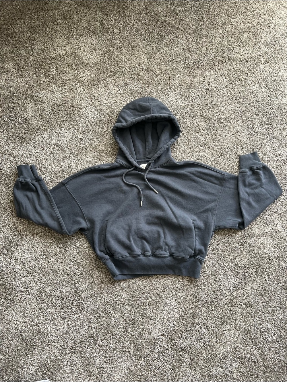 Abercrombie & Fitch gray cropped hoodie Soft Essential Size Medium Women’s